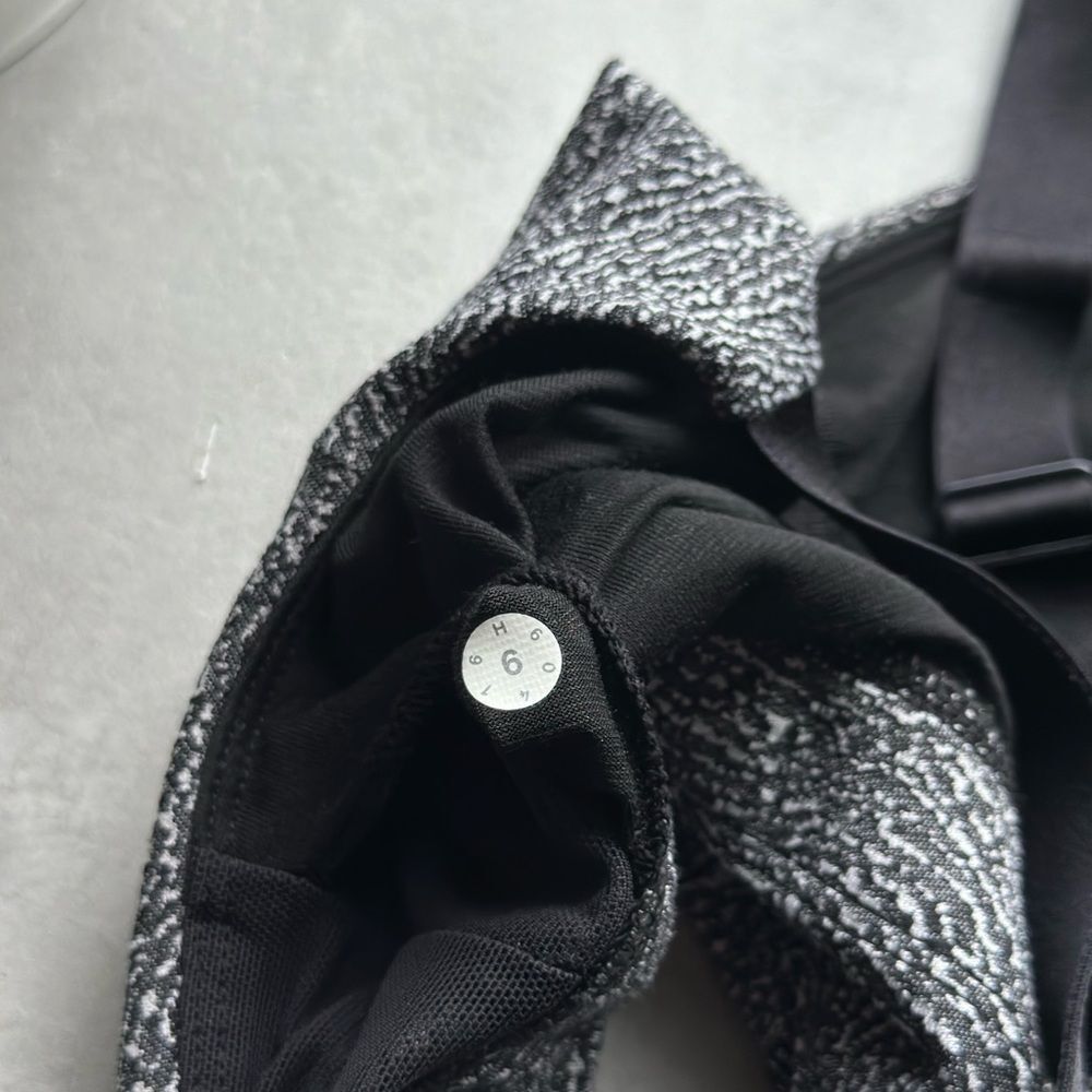 Women's Black and White Textured Bralette - Picture 6 of 9